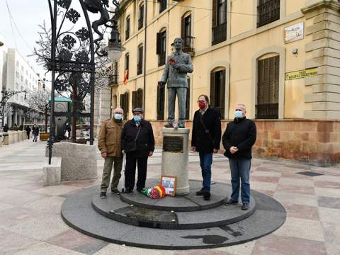 Homenaje a los escoltas de Sánchez-Prado. Foto: A.S.