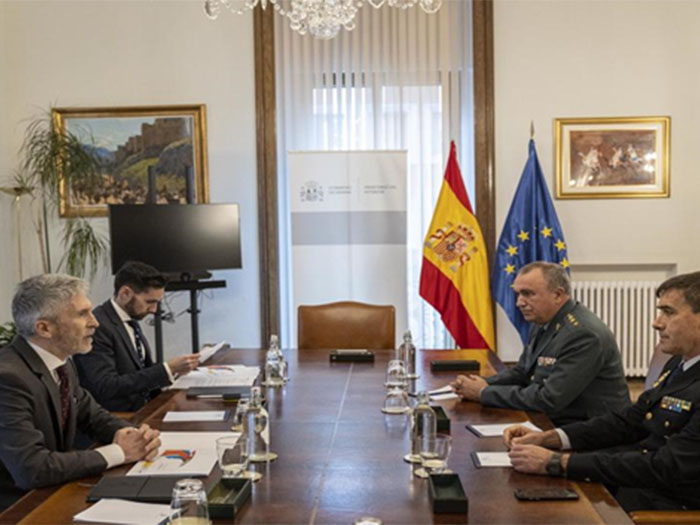Reunión de Marlaska con los agentes que investigan el caso Guerrero. Foto: El Debate