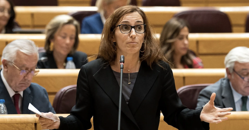 Mónica Garcia es la ministra de Sanidad