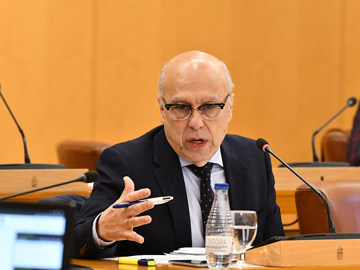 Consejero de Sanidad. Foto: A.S.