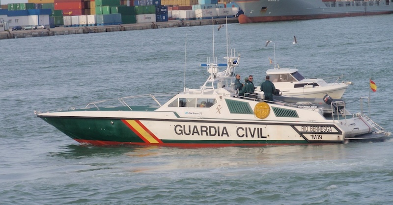 Embarcación de la Guardia Civil que sufrió la avería, la M19 'Río Besnega'