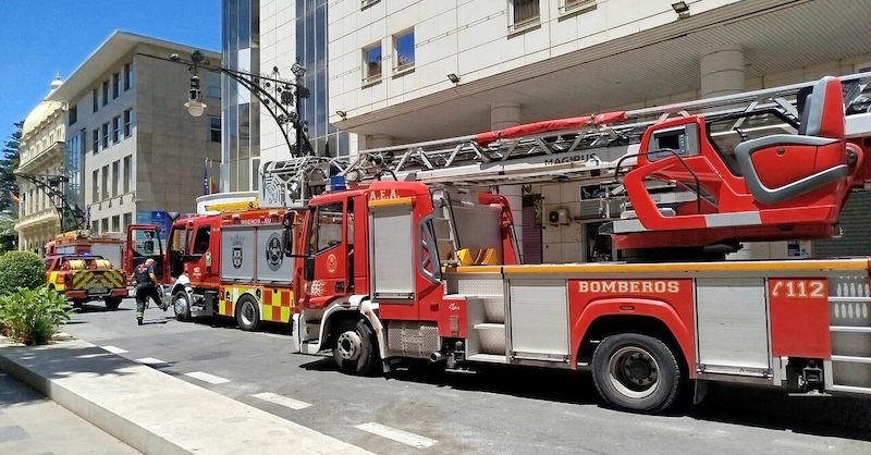 El PSOE exige transparencia tras detectar irregularidades en la selección de 11 bomberos en Ceuta