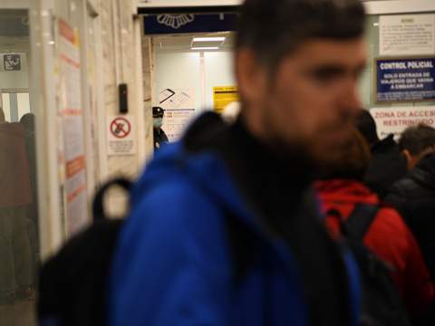 Turistas y enfermos, hoy en el Puerto. Foto: A.S.