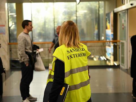 Turistas y enfermos, hoy en el Puerto. Foto: A.S.