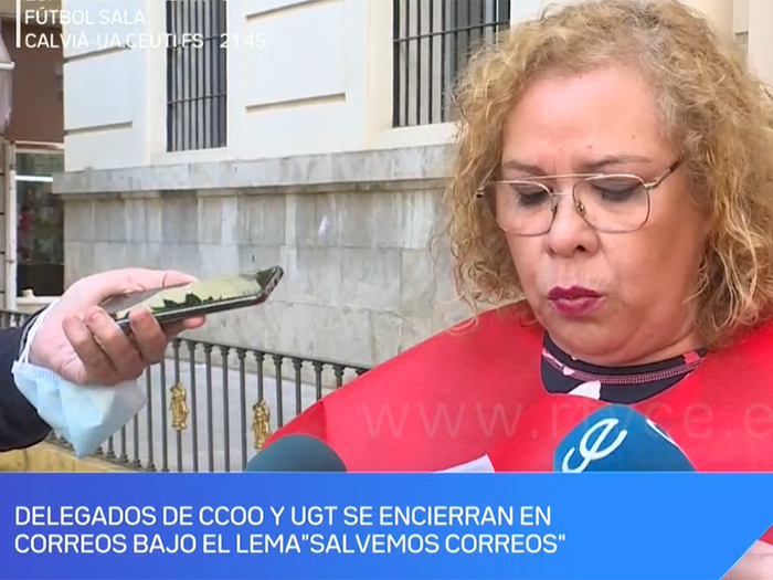 Protesta en Correos Ceuta. Foto: RTVCE