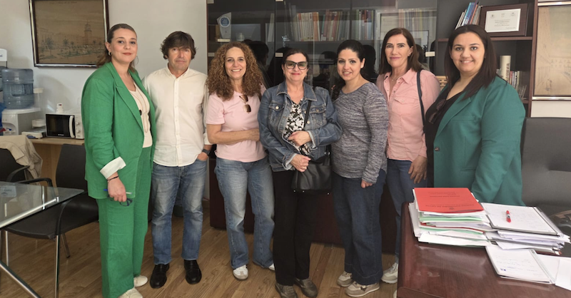 CCOO traslada a Educación el malestar de la limpieza escolar por el trabajo en días no lectivos