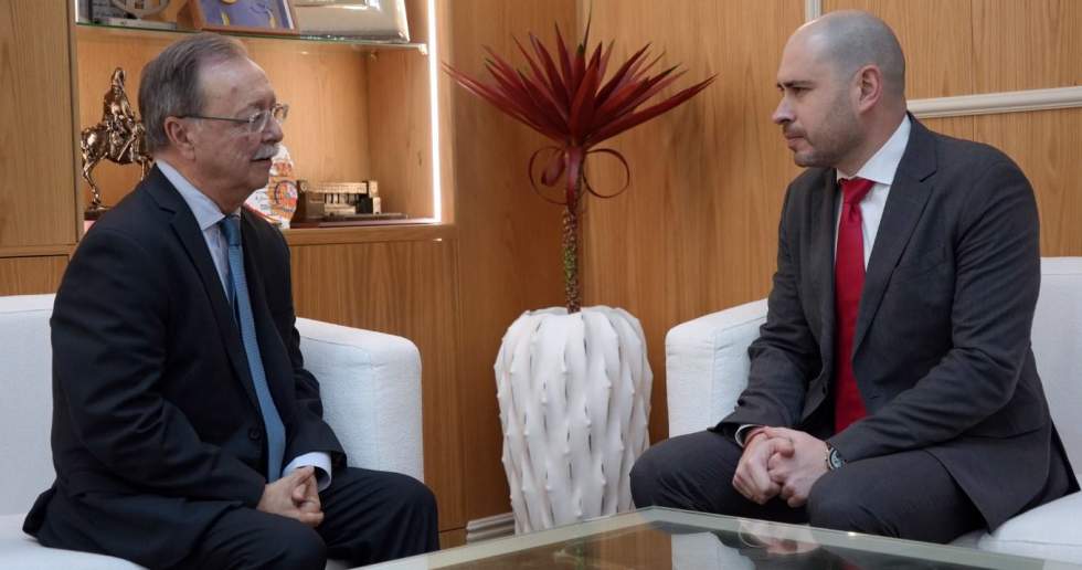 VOX califica la gestión del cribado de cáncer de colon como un 