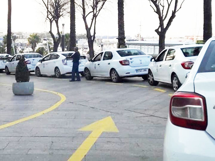 Parada de taxi. Foto: Javier Chellaram