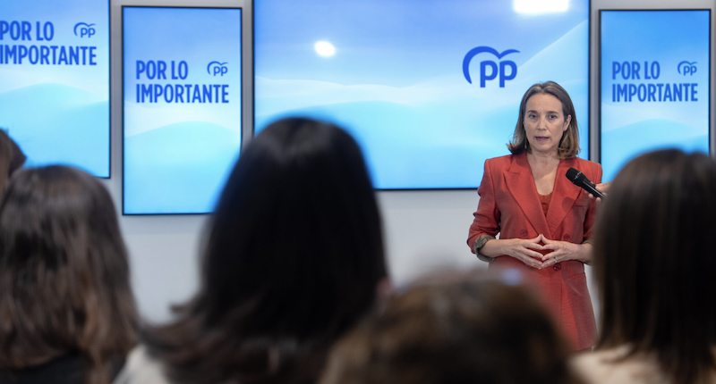 El PP estudia un plan de acción contra el crimen organizado con quince sindicatos y asociaciones policiales y de la Guardia Civil