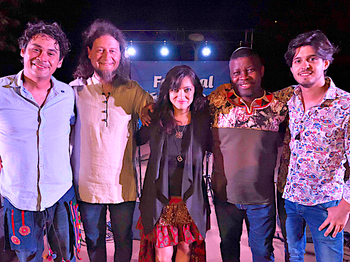 Fotografía del grupo en el escenario / Cedida