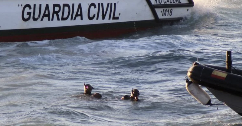 Marruecos desafía de nuevo a España: Frontex refuerza el Puerto de Ceuta mientras Rabat abre su puerta para la entrada ilegal por mar de sus nacionales