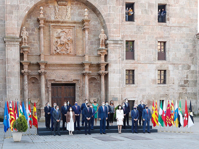 Foto de familia en la Conferencia de presidentes.