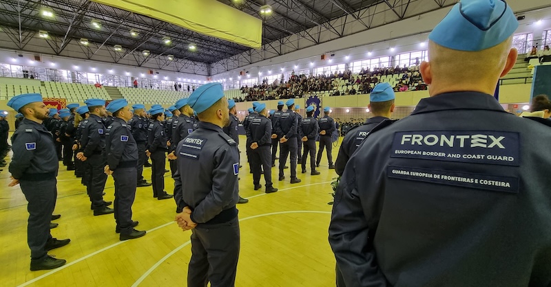 Marlaska recurre ahora a Frontex para gestionar a los migrantes que aún permanecen en Ceuta