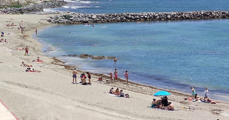 La Ciudad refuerza la vigilancia de las playas con 22 vigilantes privados ante la falta de efectivos policiales