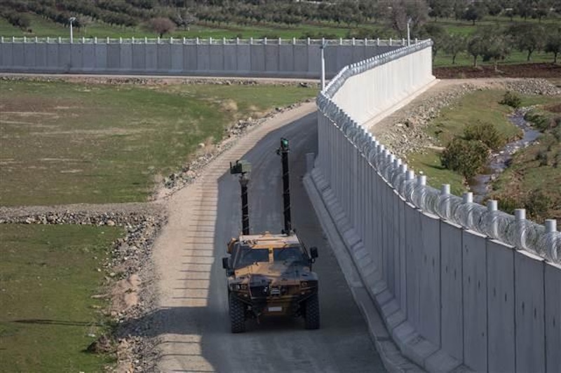 Muro construido entre Turqu&iacute;a y Siria