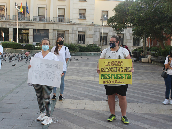 Protesta de los estudiantes de Enfermería. Foto: Javier Chellaram