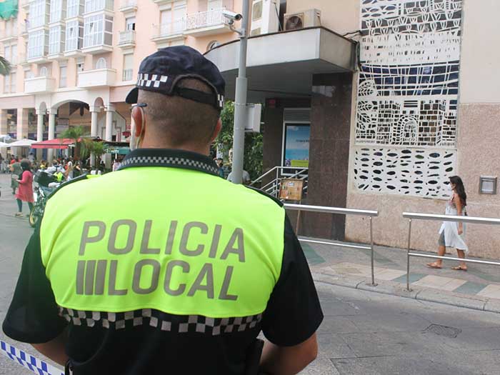 Policía Local. Foto: Javier Chellaram