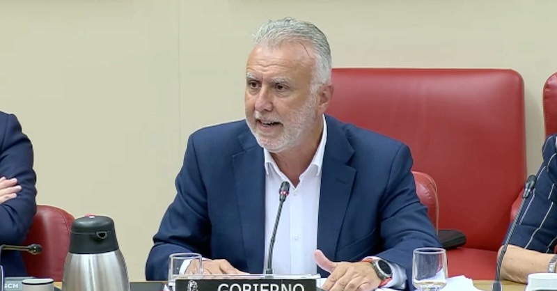 Torres promete acelerar los retornos mientras Ceuta sigue esperando una salida a la crisis