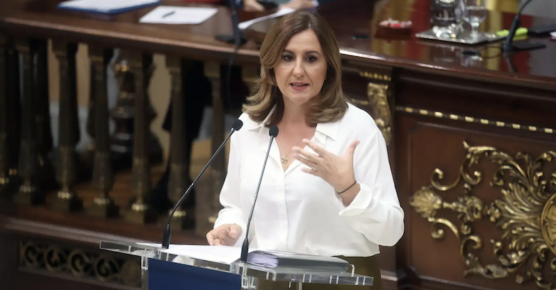 La alcaldesa Mar&iacute;a Jos&eacute; Catal&aacute;