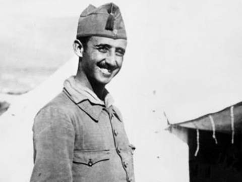 Franco, al mando de los legionarios. Foto: Javier Chellarám 'Legionario de honor'