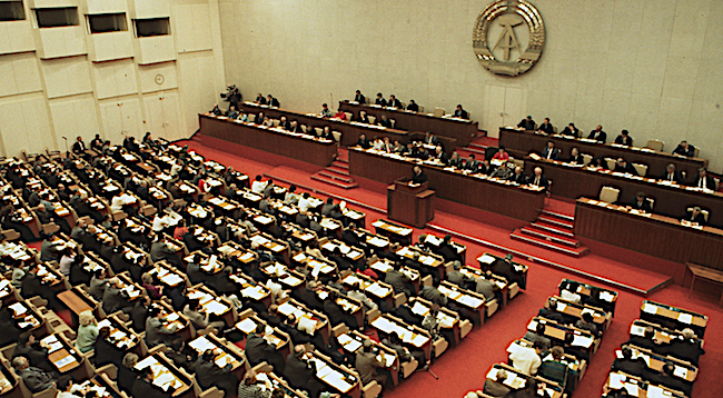 Parlamento de la RDA (Alemania del Este). 1989 / Fidel Raso