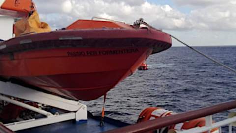 Todo quedó preparado para el caso de desalojo del ferry / Cedida